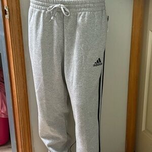 NWT adidas men’s size large sweatpants